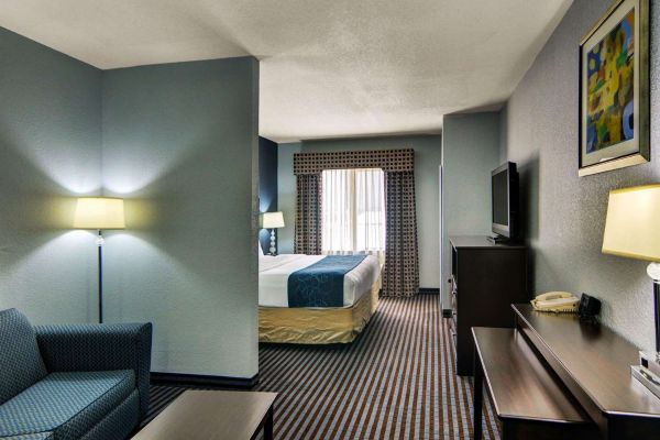 Hotel Comfort Suites Mineral Wells